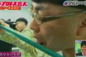 イジリー岡田、女子プロレスラーの楽屋を探訪